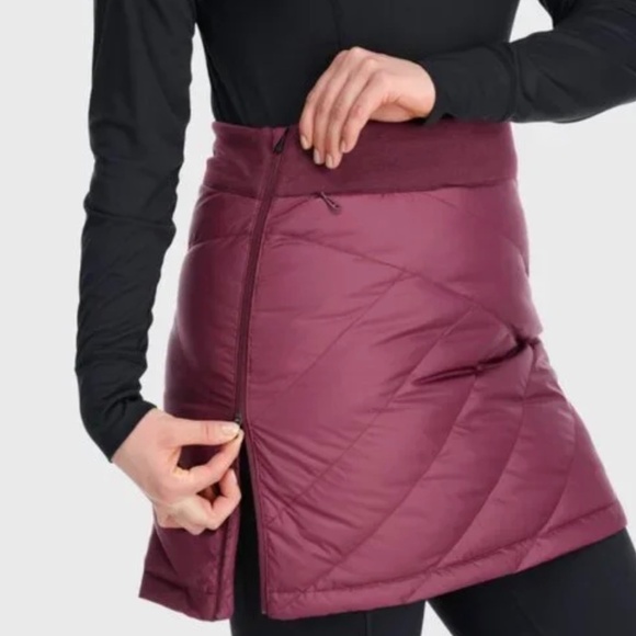 Outdoor Research Coldsnap Kalamata Down Skirt Womens Burgundy 700 Fill EUC - Picture 1 of 5